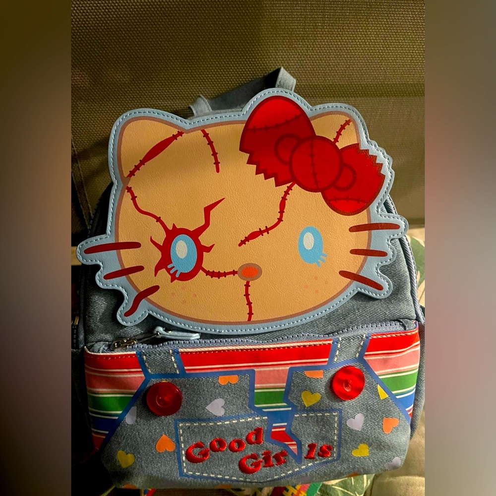 Chucky hi back pack universals studios 2024